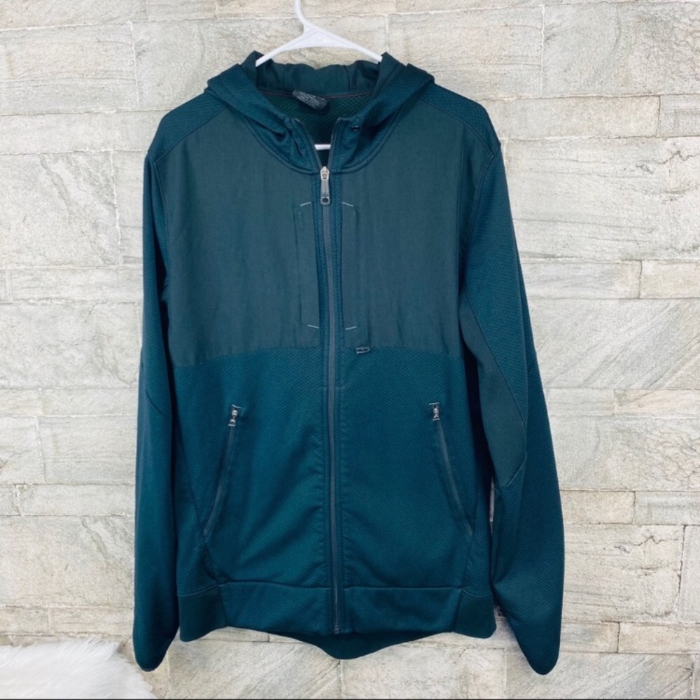 Men’s large Oakley Hoodie